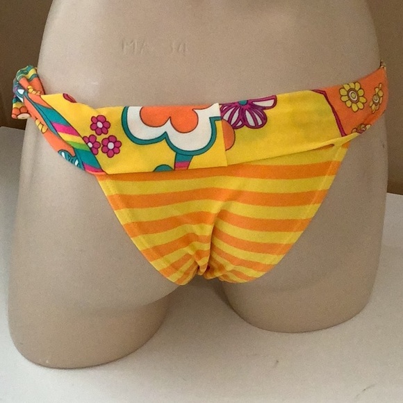 Recco Size M Brazilian Stripes & Flowers & Zuliana Orange Sarong New With Tags - Picture 8 of 14